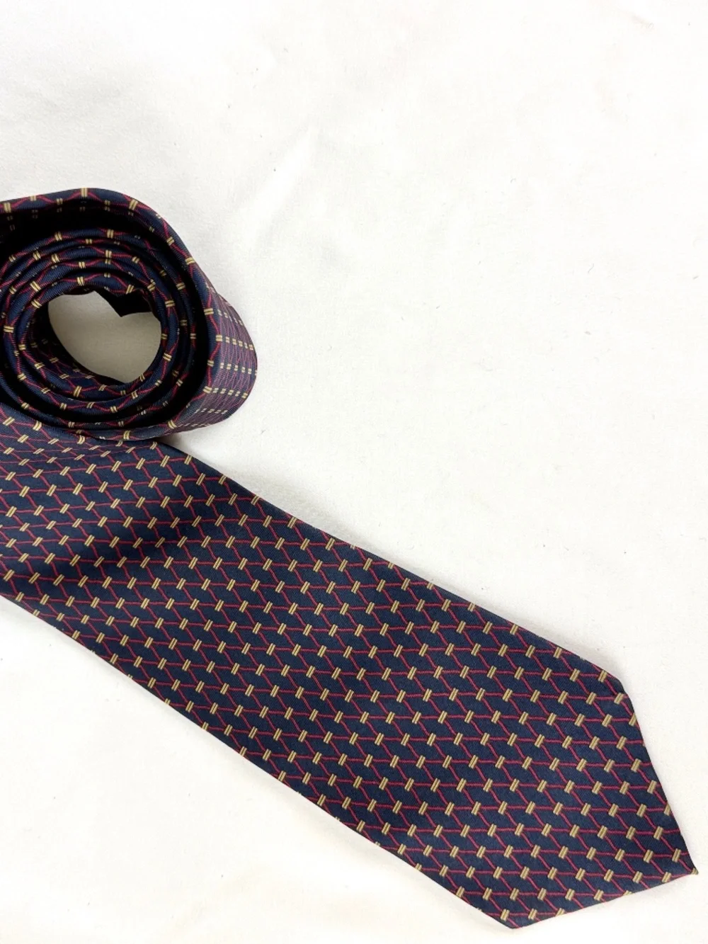 1990s Bert Pulitzer Lord and Taylor Mens Necktie Navy Blue Silk Tie Geometric